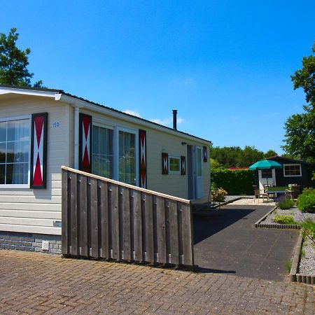 Chaletpark Krabbenkreek Zeeland - Chalet 150 Sint-Annaland Exterior foto