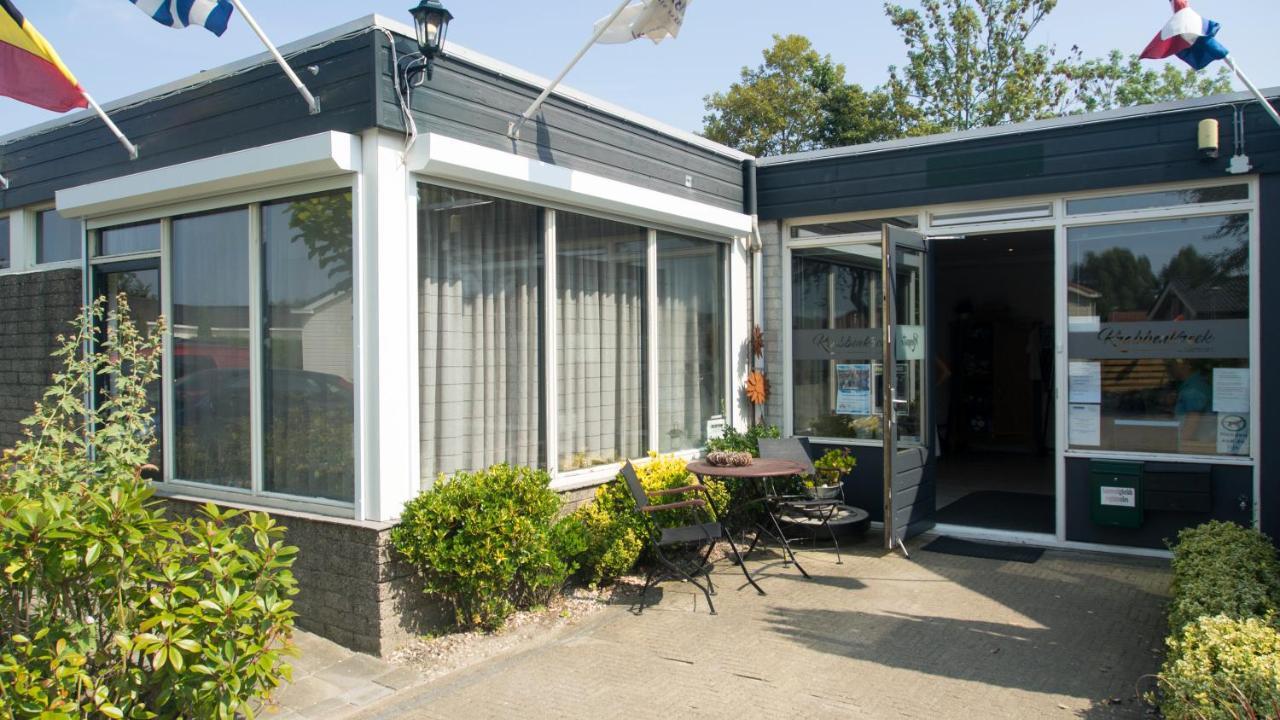 Chaletpark Krabbenkreek Zeeland - Chalet 150 Sint-Annaland Exterior foto